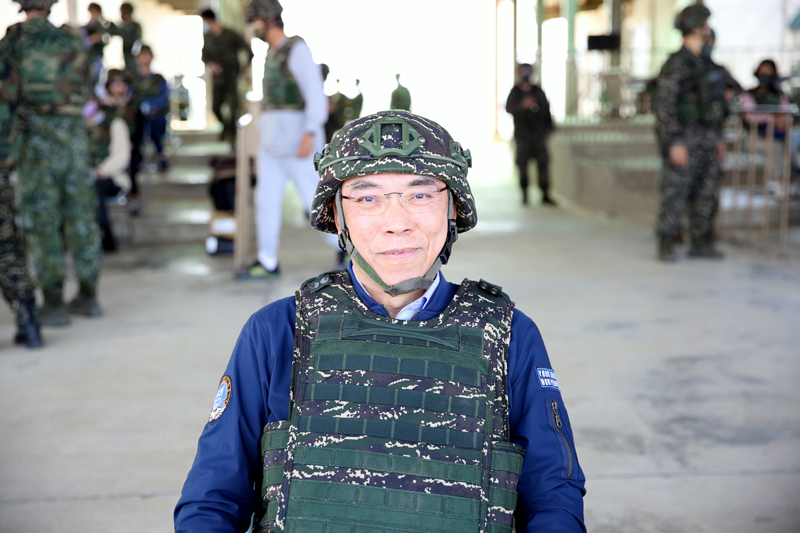法務部長參觀軍事基地演訓