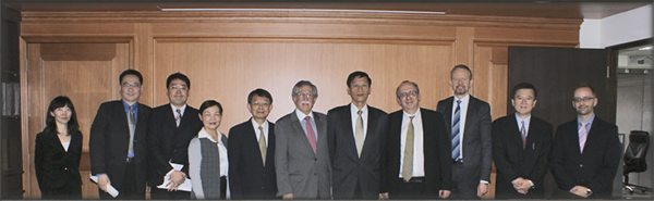 美國紐約南區聯邦法官Sidney H.Stein與美國專利商標局資深顧問Mark Cohen、智慧財產聯絡官Mike Mangelson、及法律顧問Larry Lian參訪本署智慧財產分署，並舉辦座談。